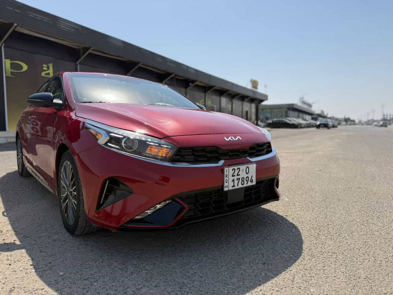 السلام عليكم
للبيع فورتي gt line 2024  بعدها زيرو 
فول مواصفات عدا الفتحة 
المواصفات نقاط عمياء بصمة وتشغيل عن بعد محرك 2000 دوش 
ثلاث أنظمة قيادة 
اوتو هولد وسايد بريك دكمة 
مثبت سرعه وتحديد مسار 
الشاشة حجم الكبير 
تفتح الصندوق عند الاقتراب 
ضرر السيارة بالصور ⬇️
النجف
***********
