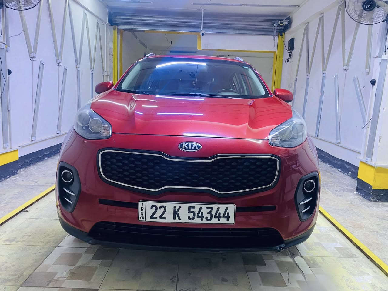 السلام عليكم
كيا سبورتج 2018 خليجي 
كفالة عامة لا صبغ ولا تبديل ولا بارد 
مكينة 2000 دوش ما مفتوحه 
تخم تاير حدادية صدر 
السيارة فول عدة البصمة
رقم دولي جديد 
تريد تحويل تريد وكالة 
السيارة بعدها وضع شركة 
مكانها واسط النعمانية 
***********
