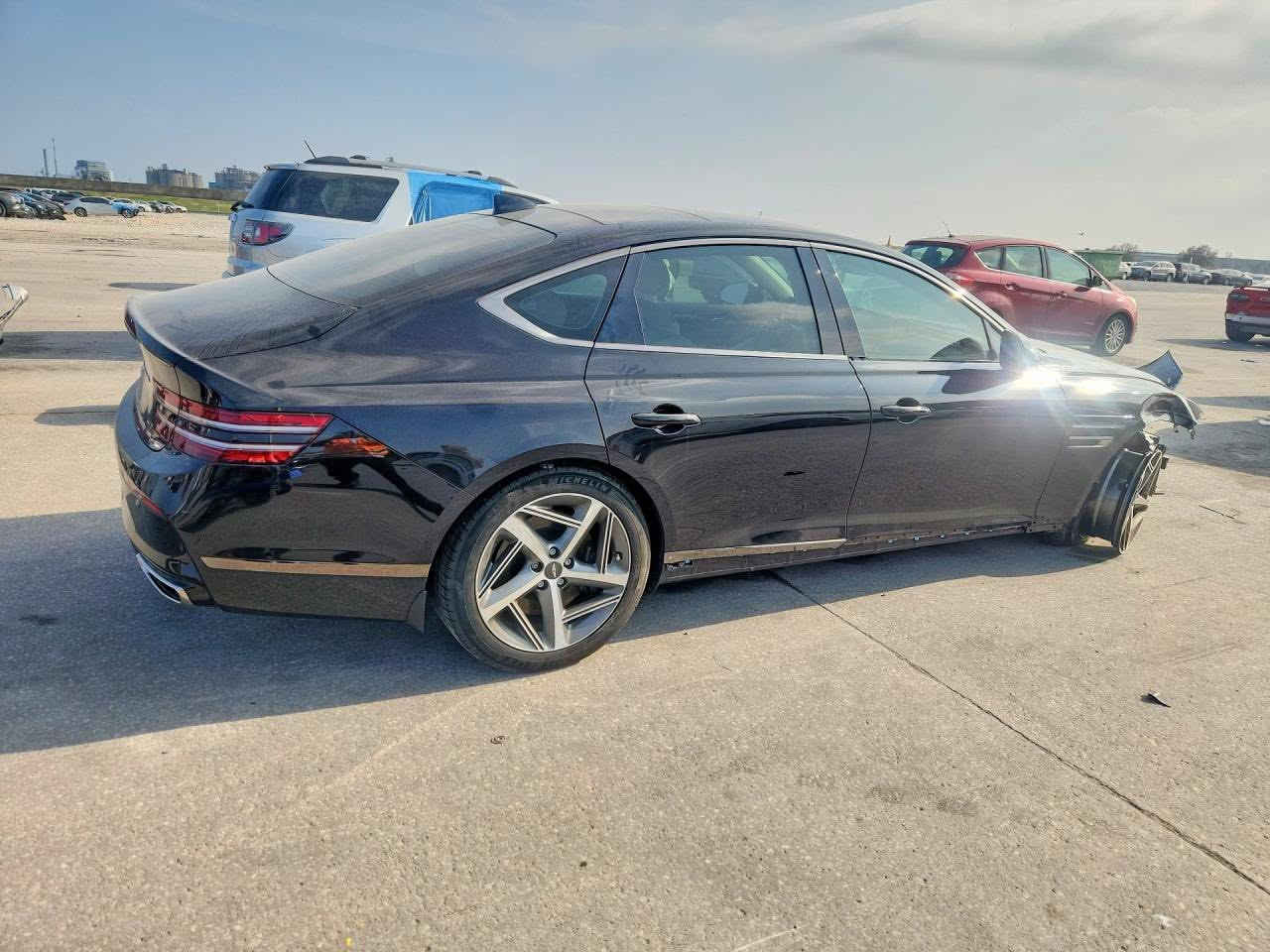 2024 GENESIS G80, SPORT PRESTIGE
بدون ايربااك حادث فقط شبر بارد بالجاملغ الايمن وموضح بالصور
والجاملغ اليسرة مفتوح والسيارة غراضه كله وياهه من امريكا اجتي 
ماشية 14 الف مايل
بصمات عدد ثنين وياها
فول مواصفات 1/1
بنوراما
خمس كامرات 360 درجة
التايرات الخلفية تتحرك مع الامامي 
الابواب شفط 
تتقدم للامام وترجع للخلف عن طريق البصمة
داخل ابيض مميز
كشن السايق مساج 
تدفئة وتبريد بالكشنات
بردات كهرباء
شفتات ستيرن
انارة داخلية متغيرة
قيادة ذاتية
خزن ميموري
نظام الترحيب عند الاقتراب
محرك 4 سلندر 2500 تيربو
اوتو بارك (تطبك بين سيارتين)
وبعد بيه هواي مواصفات
السيارة حالياً بعمان تريد ادخله شهداء او حرة بكيفك
للاستفسار زيارة شركة تاج الاسطورة للمزادات الامريكية في بغداد حي القاهرة او المنطقة الحرة شارع 20شمال
او الاتصال***********
