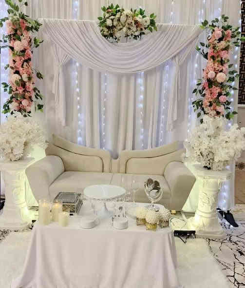 يتوفر 
لدينا 
دخوليه تخرج 
دخوليه اعراس 
وجميع كوشات 
للحجز والاستفسار مراسله واتساب وتدللون ***********
