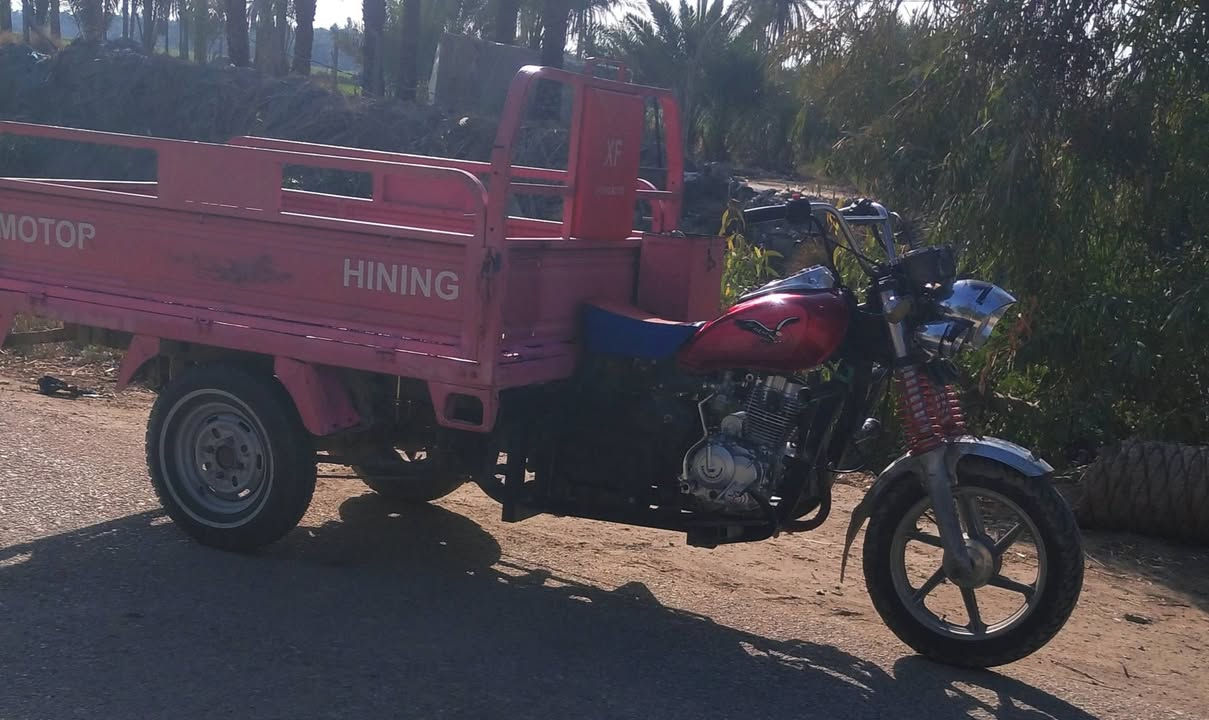 سلام عليكم ستوته للبيع  مديل 17   رقم الماني سنويه لل28لستوته جاهزه من كلهن من محرك 25بل چيش تايرات خطه توني شادهن كير بوكس جديد كله شغال بيه سلف هورنات مكاني نجف قضاء المشخاب للتوصل عله هاذه ارقم ***********. السعر 1600وبيه مجال للشراي
