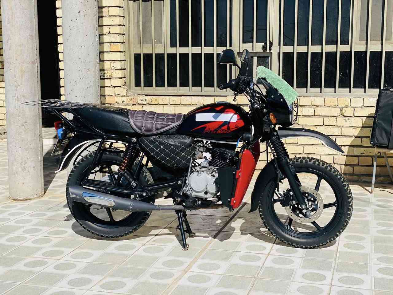 يا الله السلام عليكم 
بوكسر 23 مرقم رقم بغداد الجديد الدراجه مكفوله كفاله عامه من الشخط والنقص ماشيه 32 الف حقيقي الدراجه جديده بمعنا الكلمه مو مثل المهجمات الباقيات تجي تجيب وياك 10 فيتريه وتفحص اذا طلع بيهه اشكال كروتك عليه 
الدراجه تحويل مباشر ثاني يوم مكان بغداد المحموديه 
للتواصل 
***********
***********
واتساب او اتصال خاص ما متواجد 
اذا ما عجبتك اعبر المنشور بكلمه طيبه وشكرا
