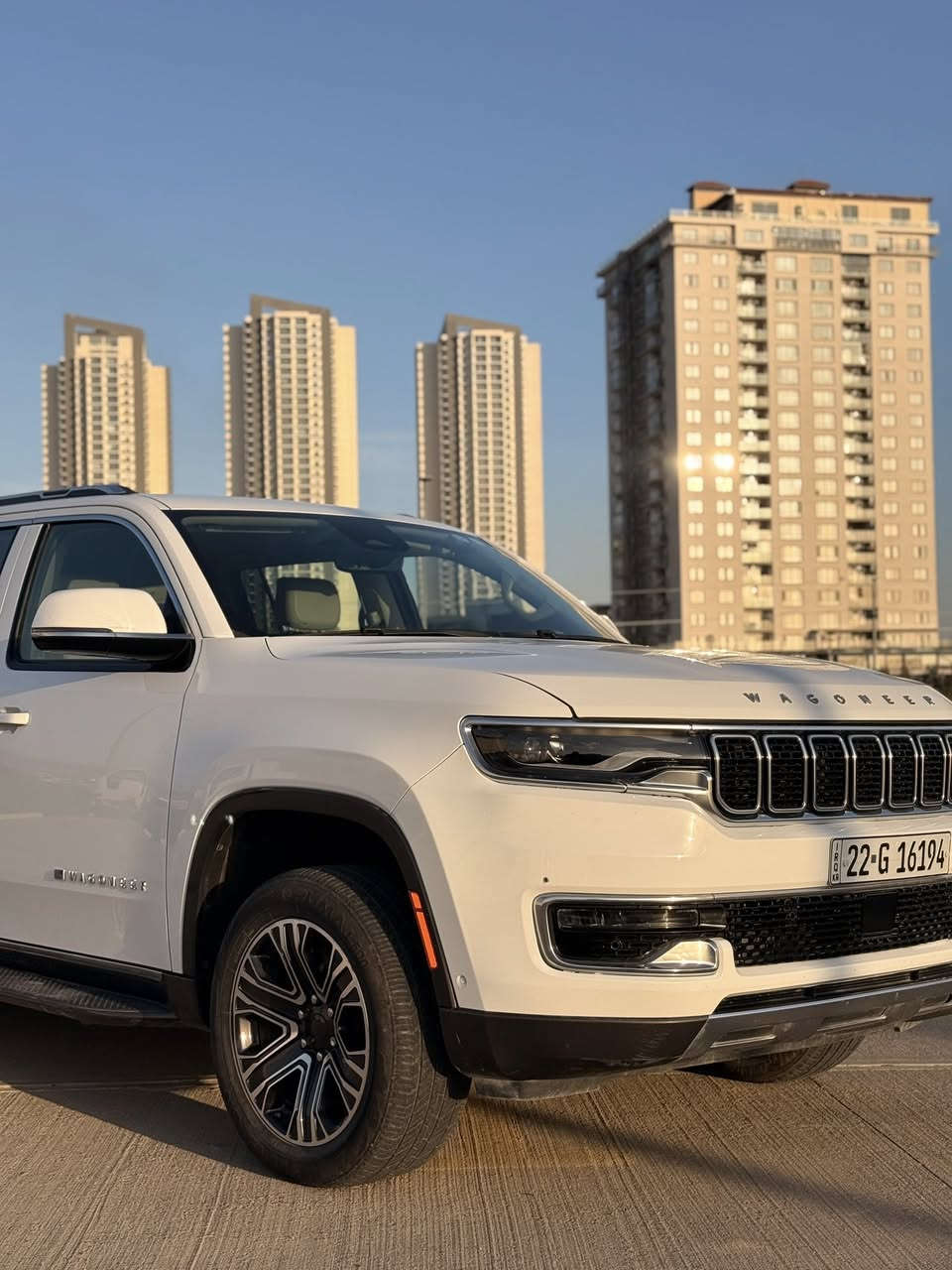 سلام عليكم

جيب كراند وكنير موديل 2022 كلين تايتل ✅

 محرك 8سلندر 5700 🚀

جلد داخل ابيض

كشانة كهرباء تدفئة تبريد مساج

ذاكرة خزن مقاعد

رادارات محيطية 🛣️

خاصية فتح الصندوق بالقدم

انارة محيطية 

سستم صوت ماكنتوش

جكات 

فور ويل

شاحن واير لس

قاصة 

اوتو هولد 

هندبريك بصمة

قيادة شبه ذاتية

5وضعيات قيادة 

جميع الكشنات كهرباء 

بعد بيها مواصفات بس ماريد أطول لكثر

ماشية 21 الف كيلو متر حقيقي

رقم أربيل تحويل ثاني يوم 

سعر430$

أكثر تفاصيل اتصل على

مكان سيارة :  السليمانية 

رقم ***********
