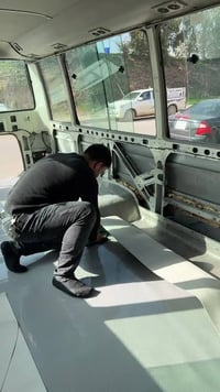 من رخصت الدمن دوشمه جميع الكوسترات كشنات ارضيه سقف تبديل الرضيه والبرد...