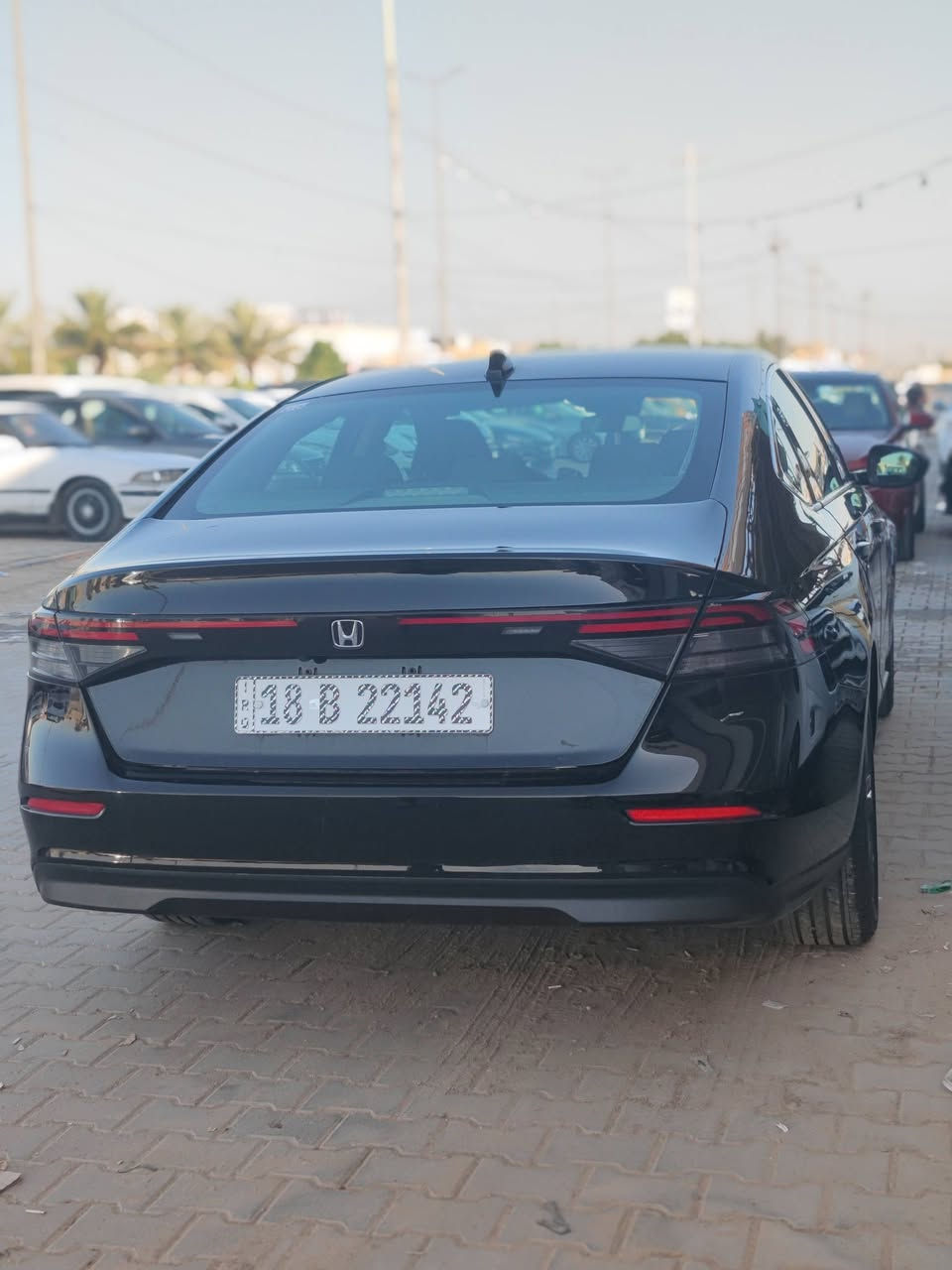 هونده اكورد
موديل 2024
صبغ بنيد فقط بدون دواخل 
السيارة فول واحد على واحد 
سعر 180
عنوان نجف 
***********
