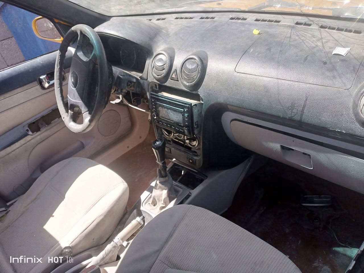 جيلي سيكي 2012رقم قادسيه الماني راعيه موجود ماعرف شكد عليه هيئه  ابيع صافي بس تحويل  مكينه كير جدد  سياره شغاله  عوزه سلف  السعر مليون مكان واسط الصويره ***********
