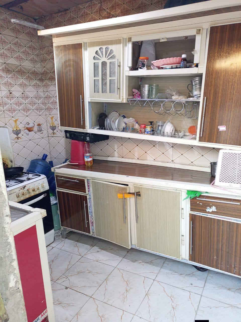 بيت 50 متر ب 14  مليون وبيه مجال  
 
بناء بلوك سقف عكاده 
خدمات كامله مدرسه قريبه كلش العنوان نجف الاشرف مقابل قرية الغدير الاولى شارع الصب عمود 276
للستفسار 
اتصال ***********‬‏
واتساب ***********
