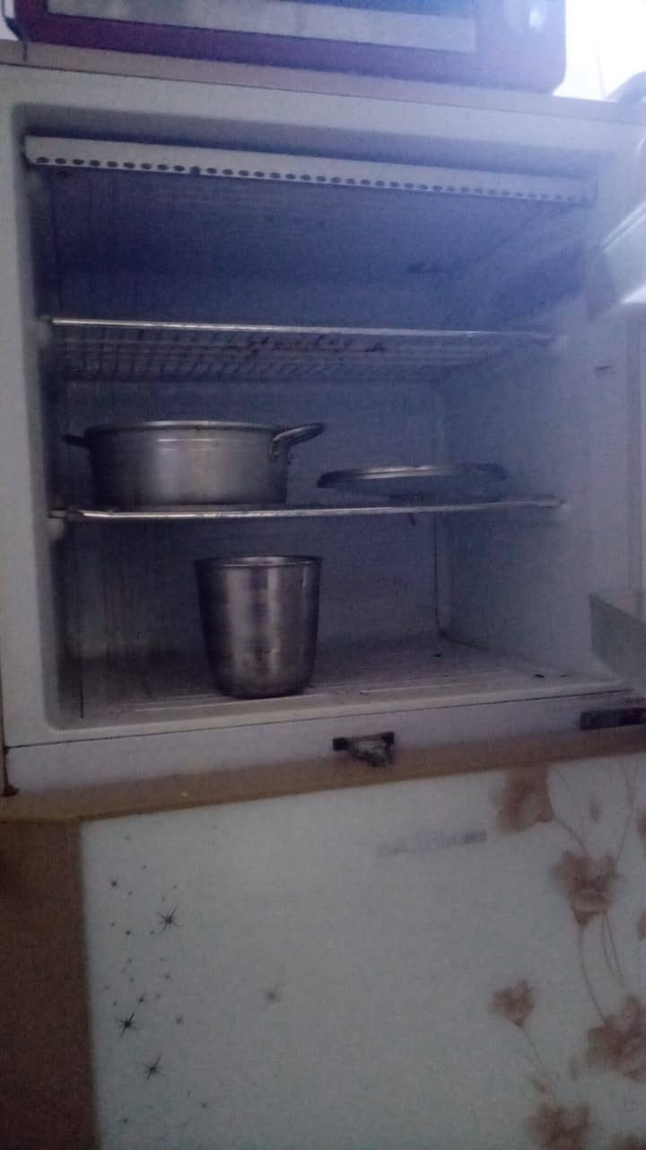 ثلاجه اللبيع ٢٢ قدم شغاله مكاني نجف حي وفاء ب ١١٠ وبيها مجال قليل


**إذا كنت صاحب هذا الإعلان وتريد حذفه لأي سبب، رجاءا أرسل رسالة إلى الدعم الفني**