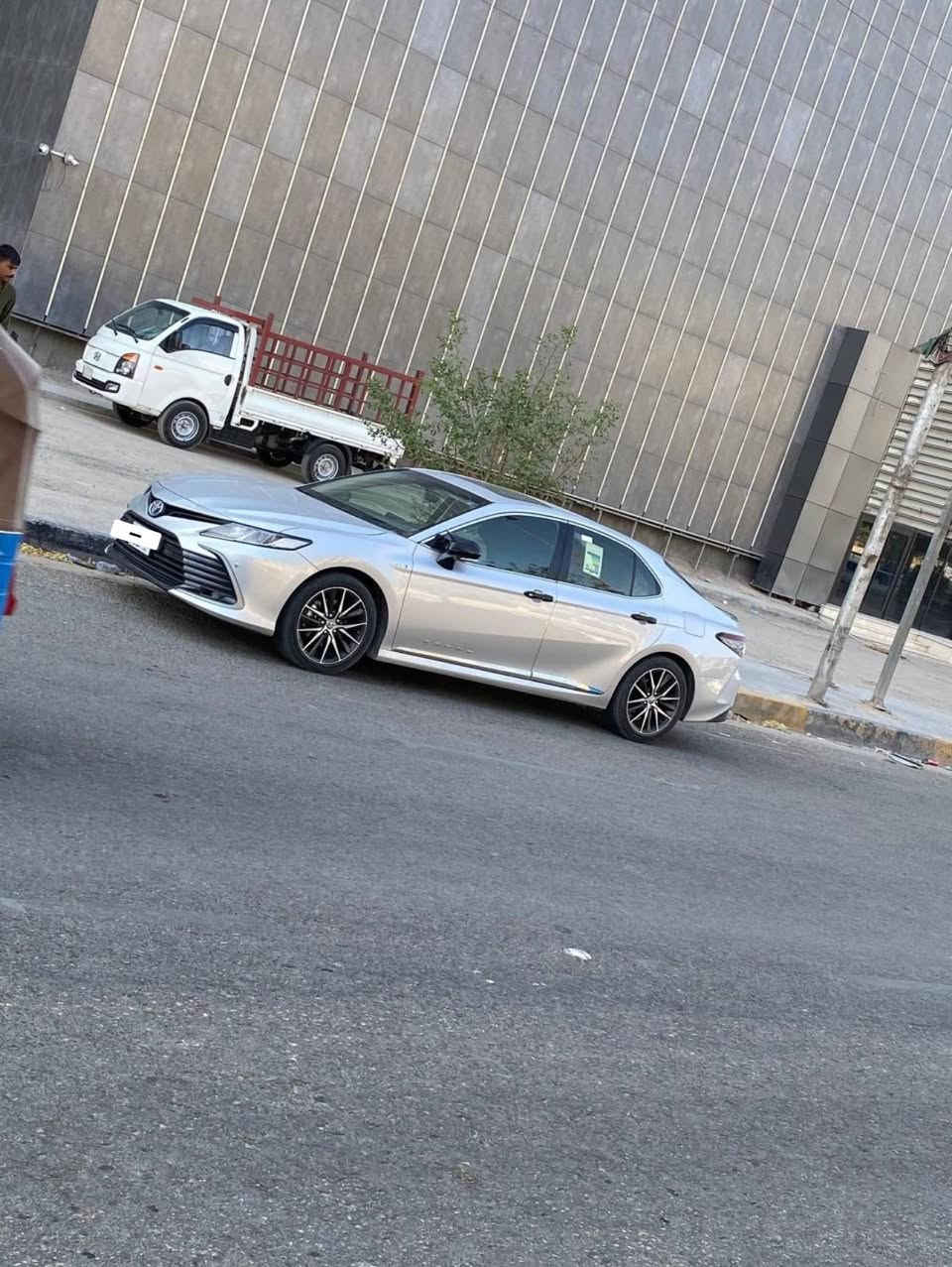 كامري٢٠٢٣هايبردخليجي  السعر٢٢٥ بيها مجال قليل
رقم بغداد دولي با اسمي تحويل ثاني يوم
فئه GLE
السياره فول فتحه
كفاله وكاله عبداللطيف
برده خلفيه 
حساس امامي خلفي 
شاشه جبيره كار بلي كامره دواره
قياده ذاتيه تحديد مسار
بعد بيها هواي مواصفات
بيها بارد قليل بل باب واصبعين بل جاملغ
سونار موجود
مواصفاتها معروفه GLE
السياره معايزه برغي
جاهزه حداديه كير محرك كفاله تبريد ثلج
هزه جديده سنويه 
بيع فقط اعتذر عن المرواس
مكاني نجف
***********
