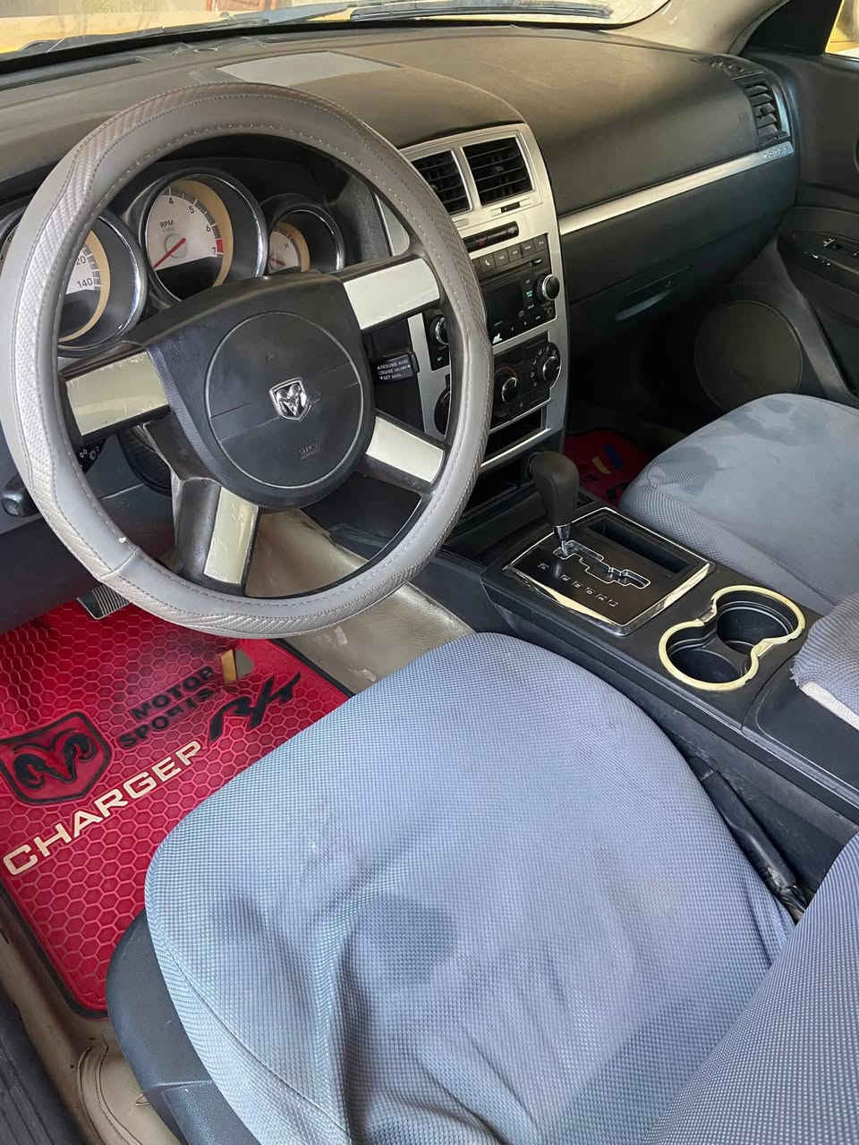 السلام عليكم جارجر للبيع او مراوس بخصوصي2010محرك كير كاردن عربانه اكسن منظومة تبريد تخم تاير كله جديد رقم انبار صدامي خط ديوانية بغداد *********** السعر 70 وبيها مجال كله تفاصيل مكتوبة لميشتري لايخابر
