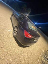 مرسيدس C200 • موديل ٢٠١٣ • مكينه ٢٤٠٠