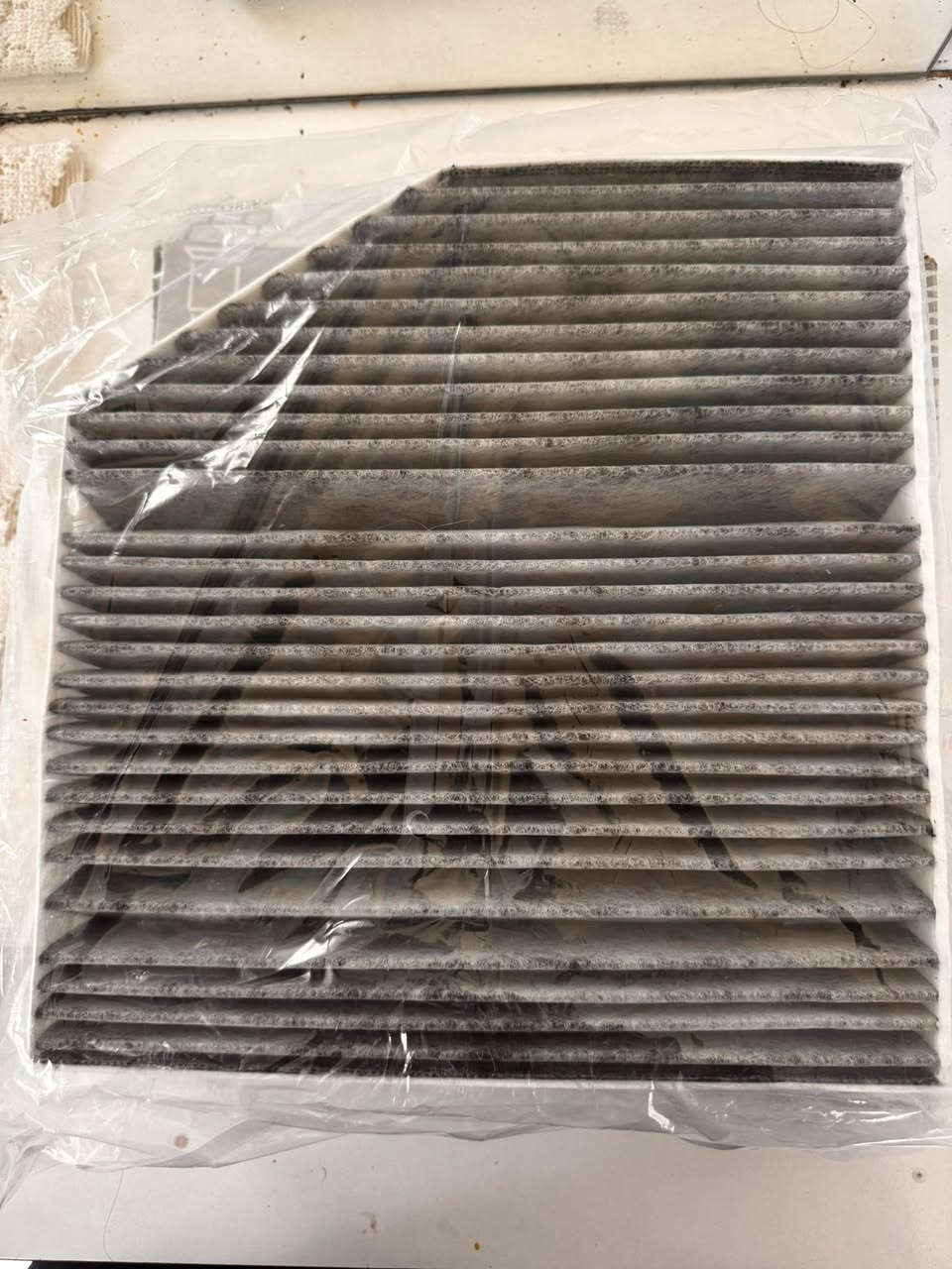 السلام عليكم توجد غراض مارسدس بنز الي محتاجهن يراسلني ويدلل واكذالك توفر براد كيرمع كاردن مارسدس


**إذا كنت صاحب هذا الإعلان وتريد حذفه لأي سبب، رجاءا أرسل رسالة إلى الدعم الفني**