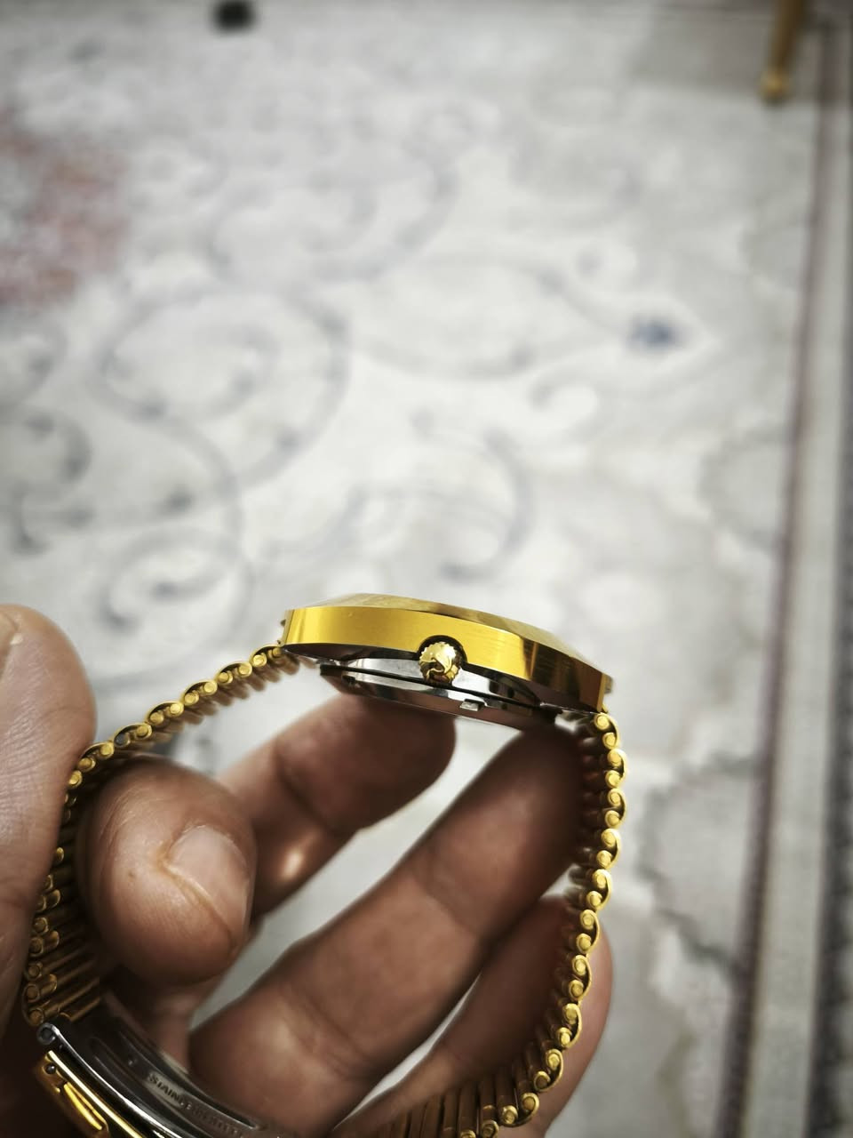 السلام عليكم..
رادو دايستر اوتماتيك سويسري نظافه تامه كالجديد مع العلبه
القطر ٣٦--٤٢
السعر ٣٢٠ دولار


**إذا كنت صاحب هذا الإعلان وتريد حذفه لأي سبب، رجاءا أرسل رسالة إلى الدعم الفني**