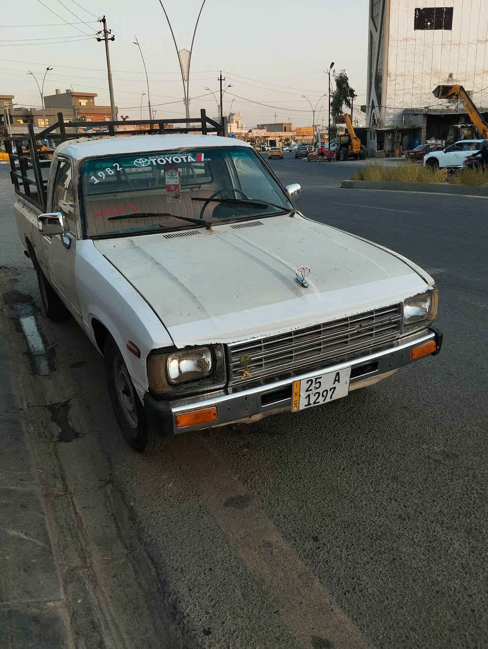 بيكم موديل 1982 مشروع وطني اب تريد وكاله تحويل ره قام كركوك اول صبغ شرط دفتر بانزين مقدم باقي السعر 28 و بي مجال ره قام تاليفون ***********
