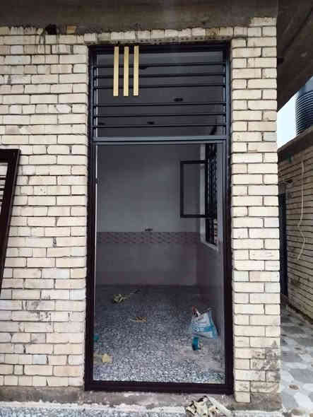 (( صباغ بيوت )) وابواب شبابيك حديد   حاليآ متفرغ
صبغ وتصليح الجدران و معالجه الرطوبه والاملاح.    ترميم عام.          شغل نظيف ودقيق وجبسن بورد. نعمل بكل مناطق بغداد      للتواصل 
***********
