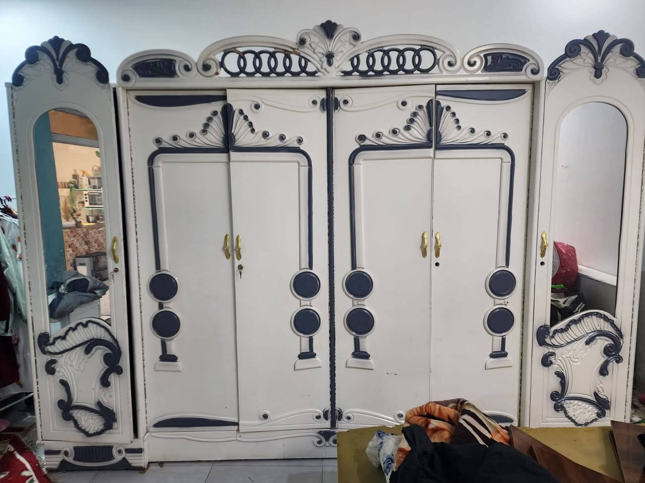 غرفه نجاره عراقيه صبغ حراري اوف وايت  ب360 وبيها مجال مكانها كوت


**إذا كنت صاحب هذا الإعلان وتريد حذفه لأي سبب، رجاءا أرسل رسالة إلى الدعم الفني**