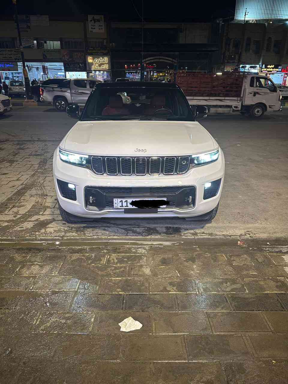 جيب گراند شيروكي اوفرلاند موديل 2024 ( تو كلر ) وكالة هارلم داخل جلد احمر مميز
ماشية 39400 كم 

سيارة بحالة الوكالة مكفولة من الصبغ و البارد عدا شخطين بالباب الخلف الصدر ( خباثة) مع رصعة بطارف البنيد بحجم ابهام الاصبع ممبينة الا توكف ع السيارة بس للامانة اذكرها

ومواصفات الاوفرلاند معروفة ميحتاج اذكرها 

السعر 47300 بيها مجال بسيط حك الجية 

للاتصال او المراسلة ع الواتساب ***********
