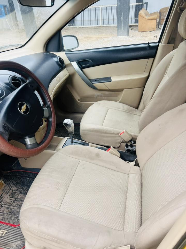 السلام عليكم
افيو موديل 8 كير ومحرك شرط توماتيك 

صدر طخم تاير كلو جديد رقم بغداد

السعر 35 وبيها مجال ترهم بيع ومراوس

مكان كياره ***********
