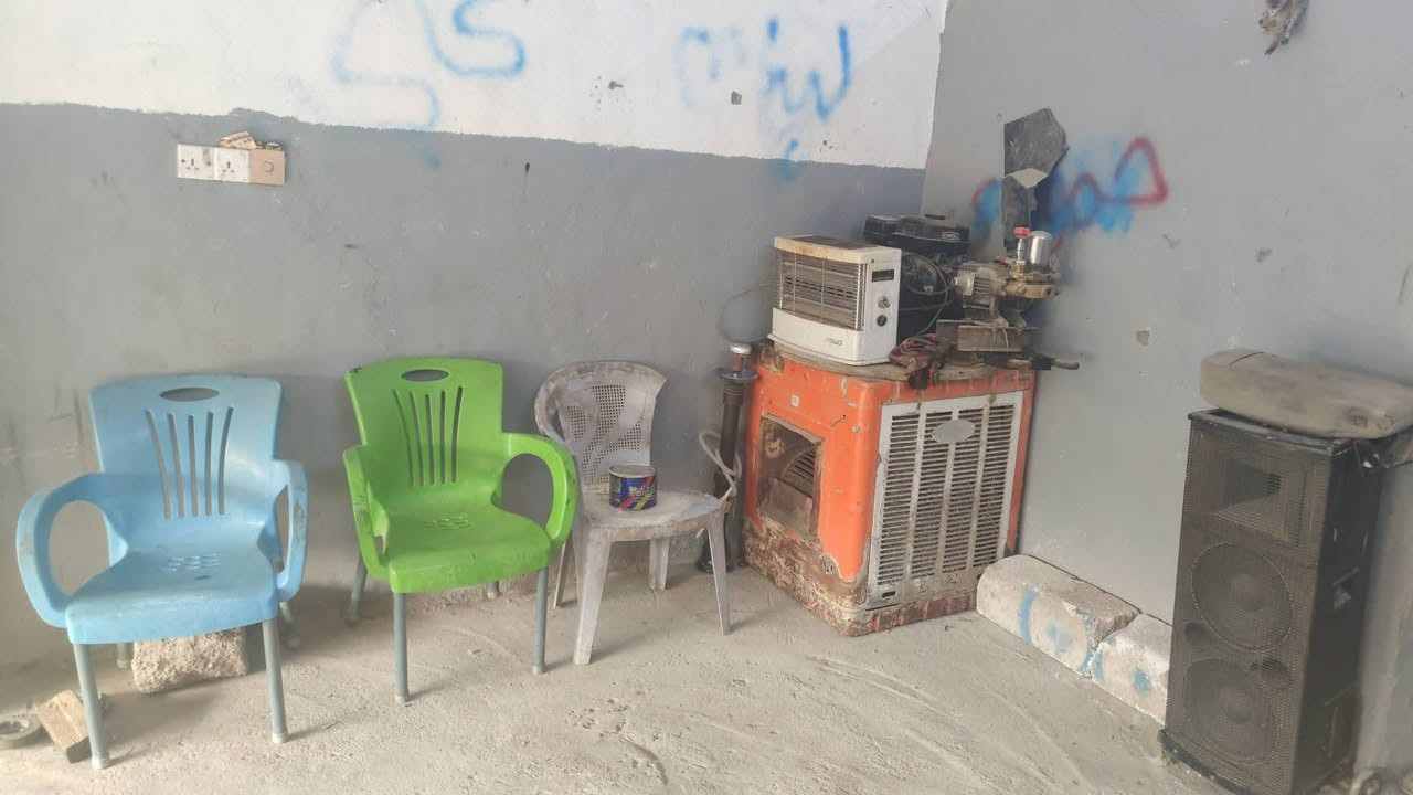 السلام عليكم تحياتي الجميع محل حداده صدر سيارات للبيع اليحب يدخل خاص على هاذ الرقم***********
