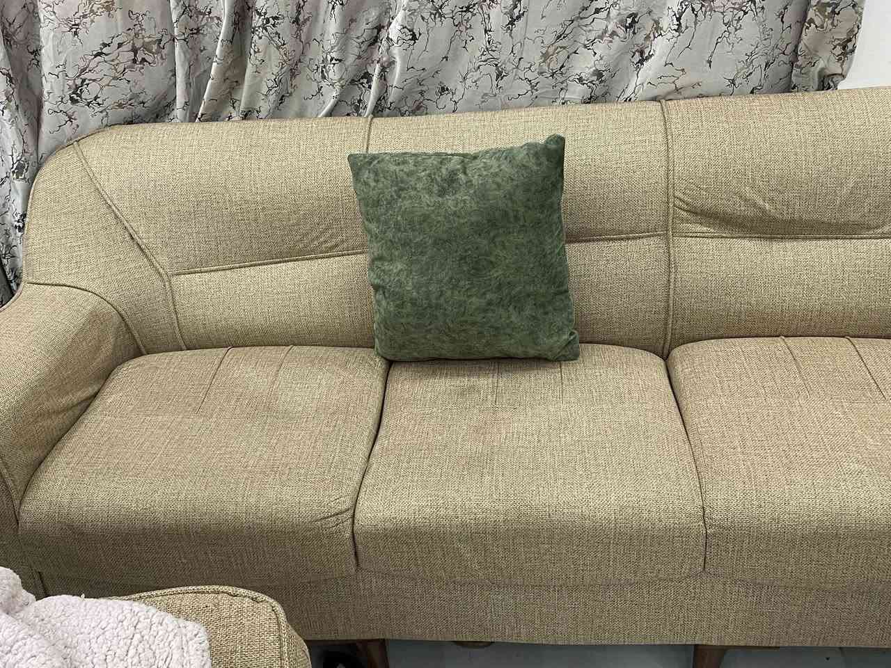 تخم 7 مقاعد نظيف جدا استخدام شهر


**إذا كنت صاحب هذا الإعلان وتريد حذفه لأي سبب، رجاءا أرسل رسالة إلى الدعم الفني**