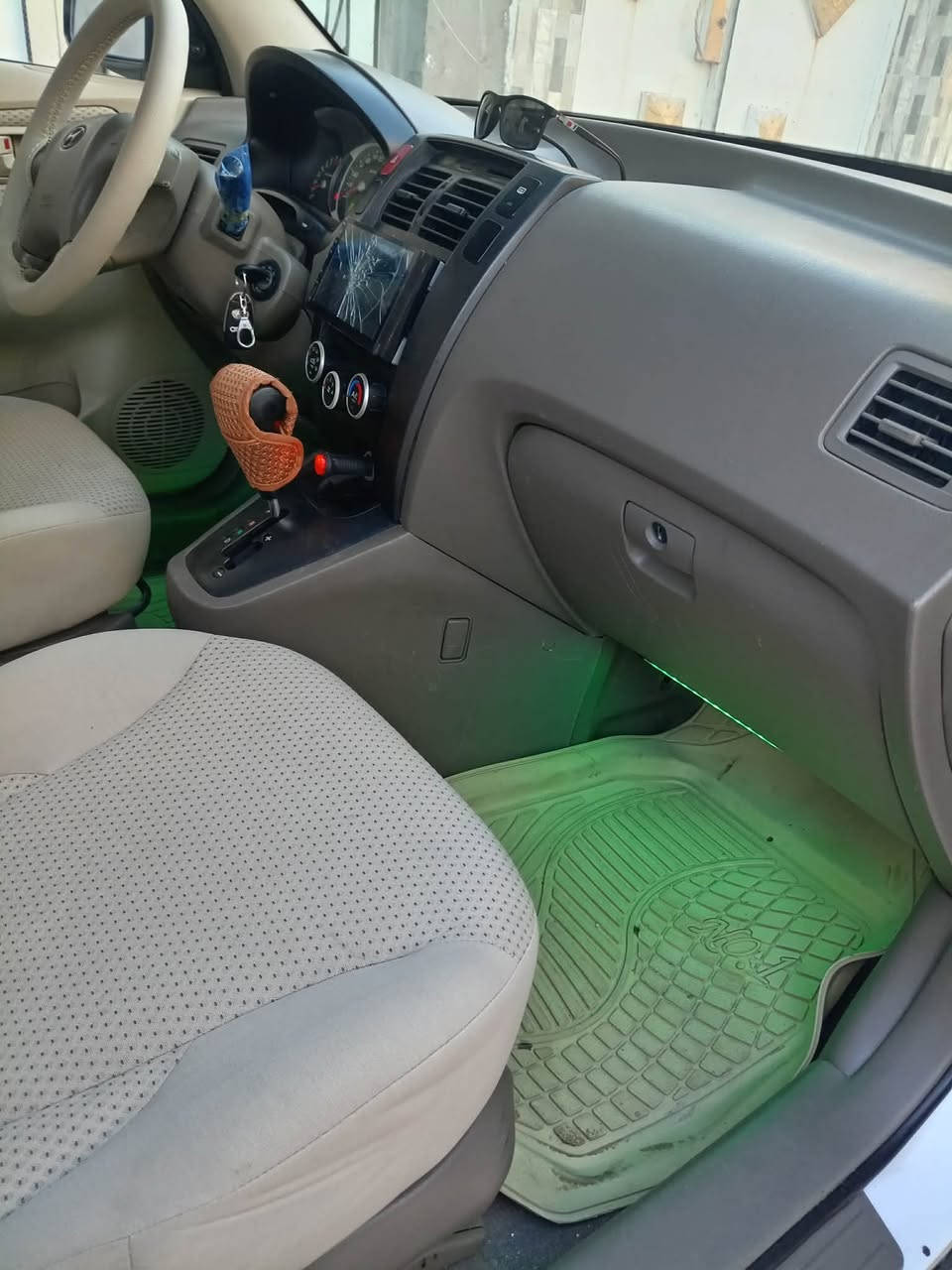 توسان ٢٠٠٩ 
رقم اربيل الماني
مكانه نجف
كفاله عامه
مواصفاته معروفه
السعر ١١٠ 
الاتصال
 ‏‪***********‬‏
‏‪***********‬‏
ا
