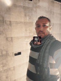 السلام عليكم خلفة مصري سرميك بورسلين وكاشي ومرمر ودرج شغل درجة أولي رقمي للتواصل ***********
