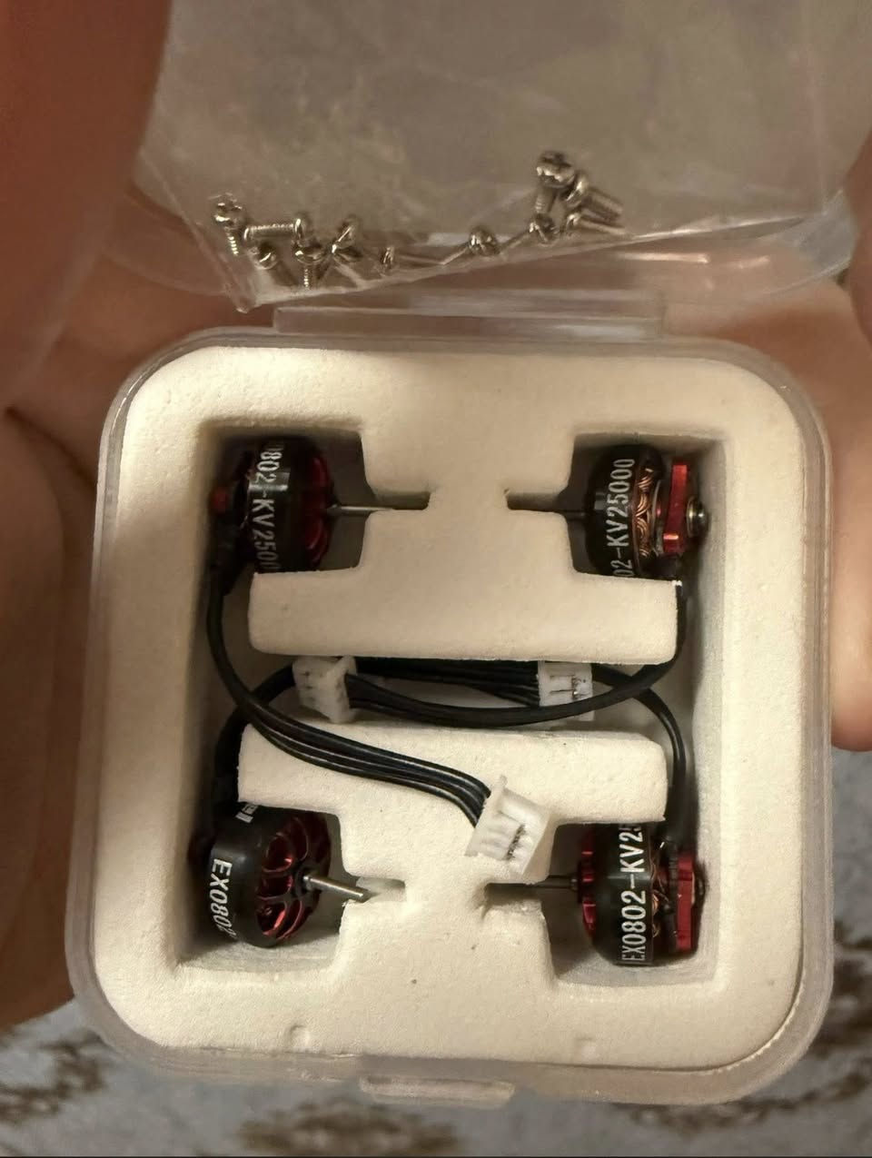 غراض للبيع
سترابات apex ب35 الجيس
Iflight ب25 الجيس

محركات tinywhoop ب45

بطارياه تاتو مستخدمه مرتين ب45

باقي بطاريات جديده ب35


**إذا كنت صاحب هذا الإعلان وتريد حذفه لأي سبب، رجاءا أرسل رسالة إلى الدعم الفني**