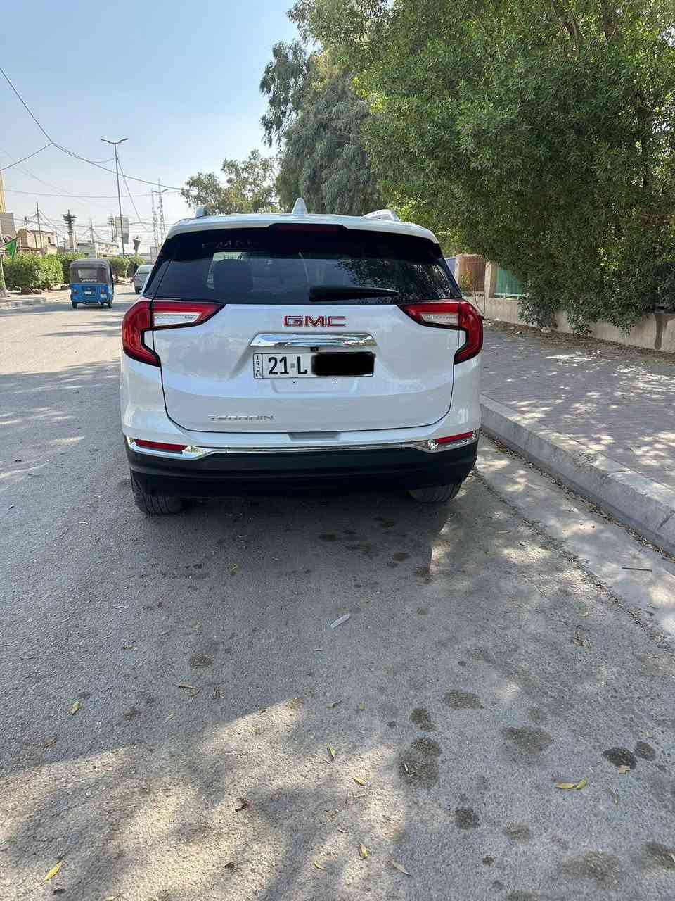 جمسي تيران موديل 2022
🛑رقم سليمانية  
🛑الفئه SLT 
🛑محرك 1500 توربو 
   ماشيه 51 الف 
🛑دواخل جلد لونين رصاصي واسود 
🛑جنطه كهرباء 
🛑كشنات كهرباء
🛑كشن السايق خزن 
🛑سايد بريك كهرباء 
🛑شاشه كبيره 
🛑رادار امامي 
🛑زعانف ع قماره 
🛑خمس كامرات 360 درجة 
🛑ستيرن تدفئ  
🛑اشاره بالمرايه 
   ماوس مود درايف 
   خمس بصمات 
   تشغيل عن بعد 
  داد شو بالدشبول تحذير تصادم  وبعد بيه مواصفات 
🟣🟣الضرر: 
ه (صور ضرر مرفوقه 
ايرباك استيرن وراجع شركه
🎱سياره بأسمي أتريد وكالة أتريد مداور اني حاضر  
السيارة جاهزه السعر 160 وبيه مجال قليل ***********
