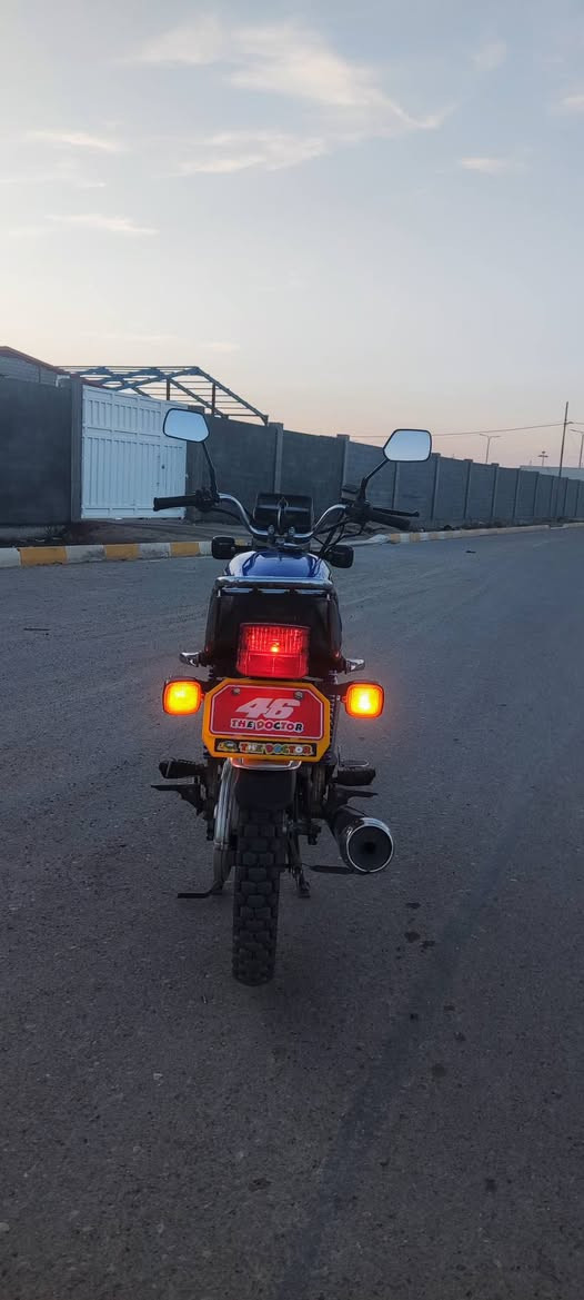 سلام عليكم سيفان موديل 22 محــرک150 نضيف ما نغسول هوة وطينة بي اوراق مكمرك بس سعر 750 وبي مجال رقم *********** تواصل
