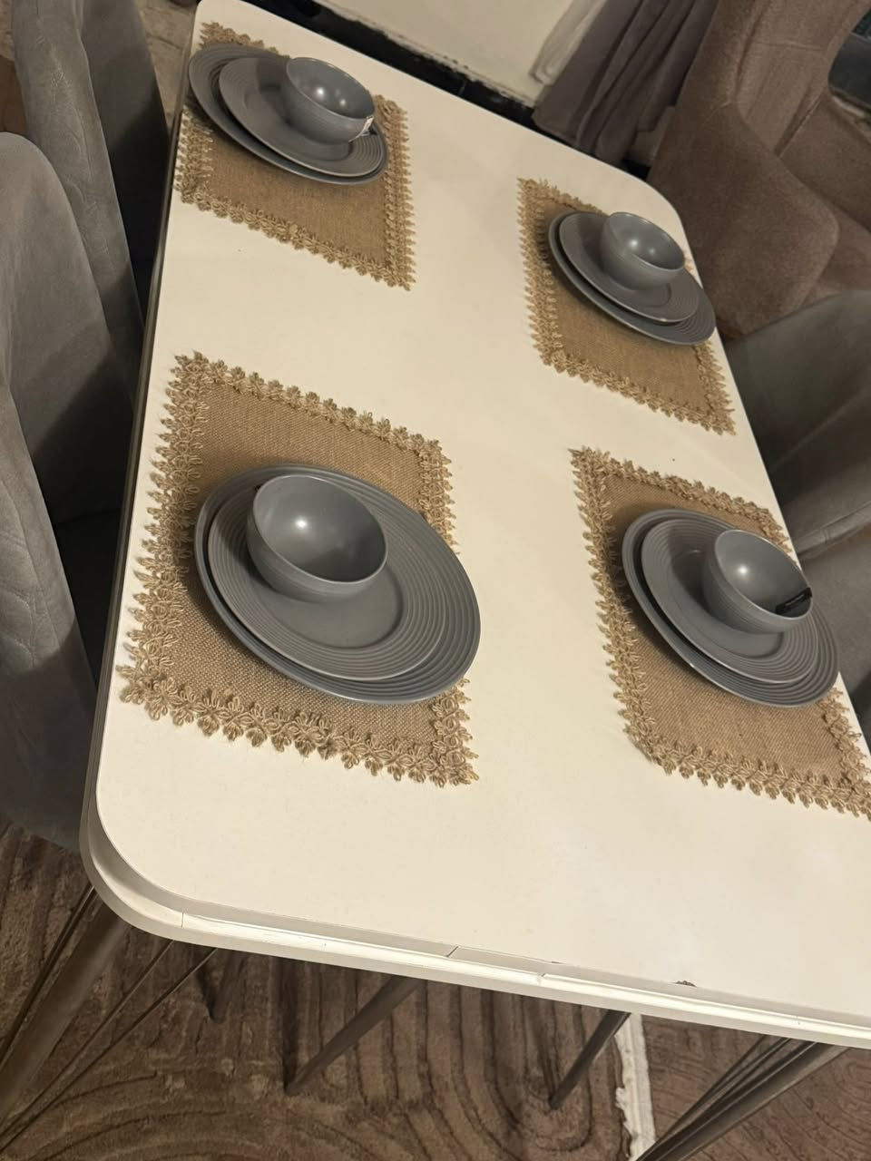 السلام عليكم للبيع ميز طعام مع أربع كراسي وميز بلازما وميز وسطي العنوان بغداد الدوره جمعية خير الله


**إذا كنت صاحب هذا الإعلان وتريد حذفه لأي سبب، رجاءا أرسل رسالة إلى الدعم الفني**