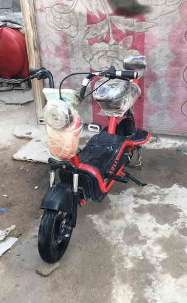 دراجه شحن حجم 14 البيع / دراجه فول مواصفات شغاله كلشي شغال اشاير كلوبات نشرات كلشي شغال سرعه48 تمشيك 15 كيلو البيع جوه سوك 275 وبيه مجال الطيبين العنوان بصره كرمت علي حي طلعيه غرب عبدالله السبتي تواصل رقم ***********
