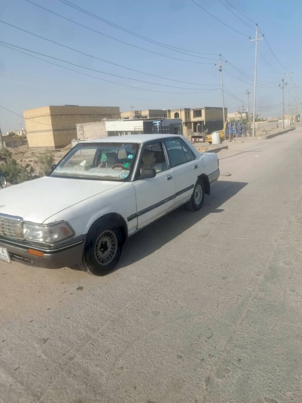السلام عليكم 
سياره سيدان ايسر ابلاد رقم مثنى نسويه صالحه 2031
مكينه وكير شرط مكينه ففدي 3000 ديلكو 
السعر 26 وبيه مجال قليل مكان السياره ذي قار مركز 
***********
