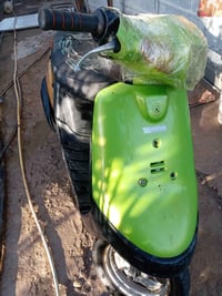 دراجة بطه ٦٠ • مكينه نضيفه • تحتاج بطاريه