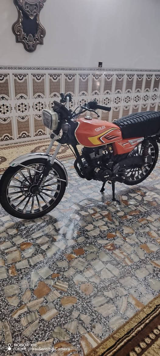 *********** موديل 25 مكينه 200 سعر 600 مكالمه مدينه الصدر الاورفلي قرب شركه الانوار بغداد بغداد المدينه دراجه كفاله عامه كل جديده نهايه 600
