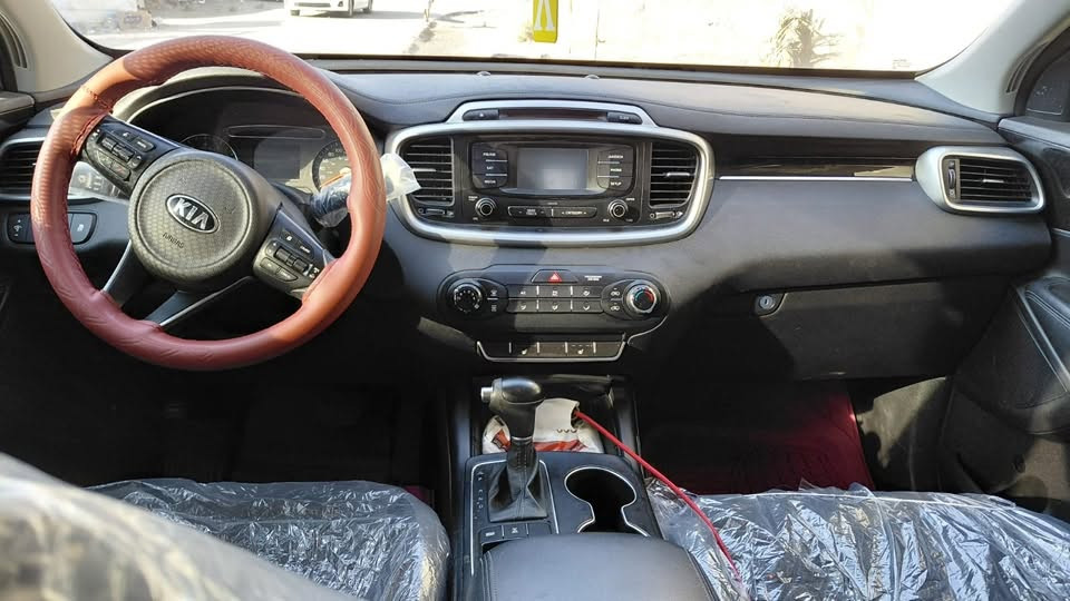 كيا سورنتو KIA SORENTO موديل 2019 أصل بليبل
بانزين بانزين محرك سته سلندر 

ادوات ادوات كصه جنطه متومه ارقام وسنويه شمالي الرقم الانكليزي رقم حفر 

مواصفات حلوه وسياره جاهزه 
مكينه وكير وحداديه وتبريد كفاله 
سياره جاهزه مابيها نقص ايشي 

مكاني البصره السعر خاص ***********

..
