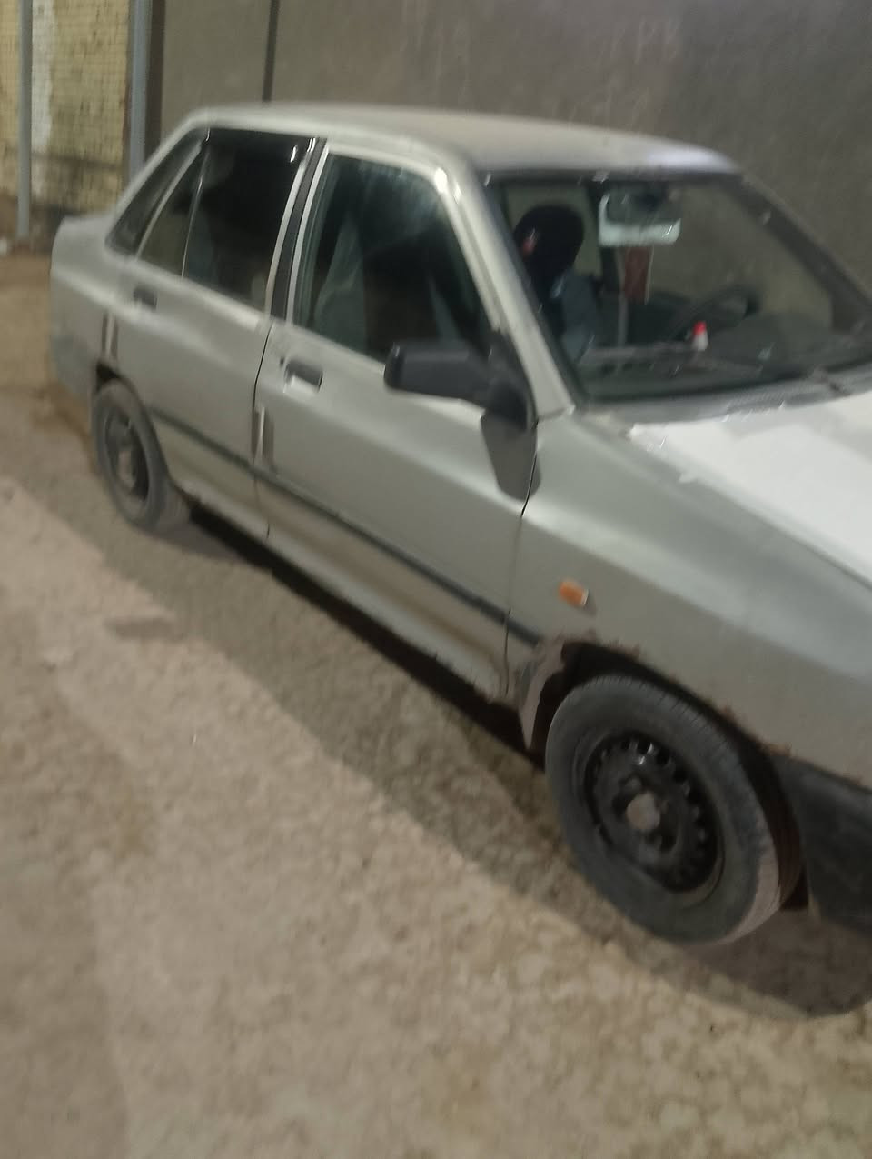 سايبا خصوصي 2012للبيع سنويه صاقطه ومطلوبه 640 ينزل من سعره باتري جديد وداينمه جديده وسلف جديد وتخم بلكات جديد حماوه صفر حتى بالصيف حداديه قبل اسبوع مبدل كير ومكينه خير من الله وهذا رقمي ***********
