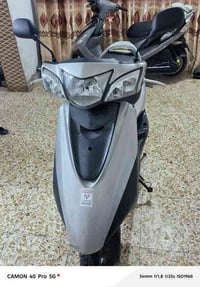 لكزس بغبغاء دراجه بلاديه ونظيفه سعر 550 عنوان بغداد الشعله الاستفسار07...