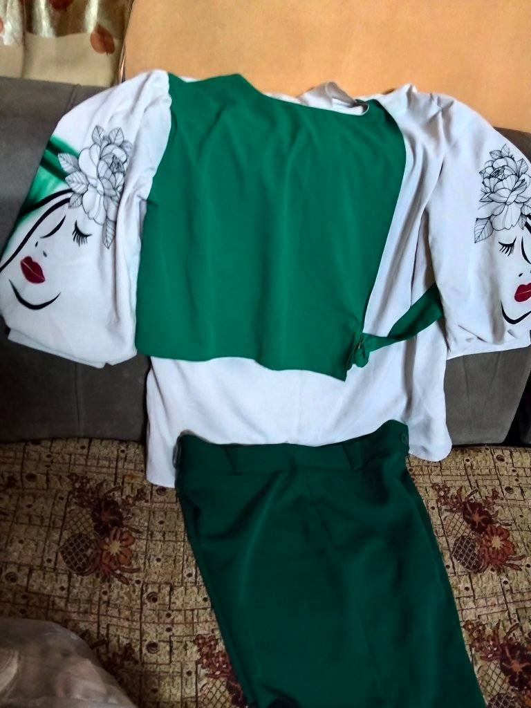 سعر القطعة خمسة الاف موصل ايسر يوجد توصيل


**إذا كنت صاحب هذا الإعلان وتريد حذفه لأي سبب، رجاءا أرسل رسالة إلى الدعم الفني**