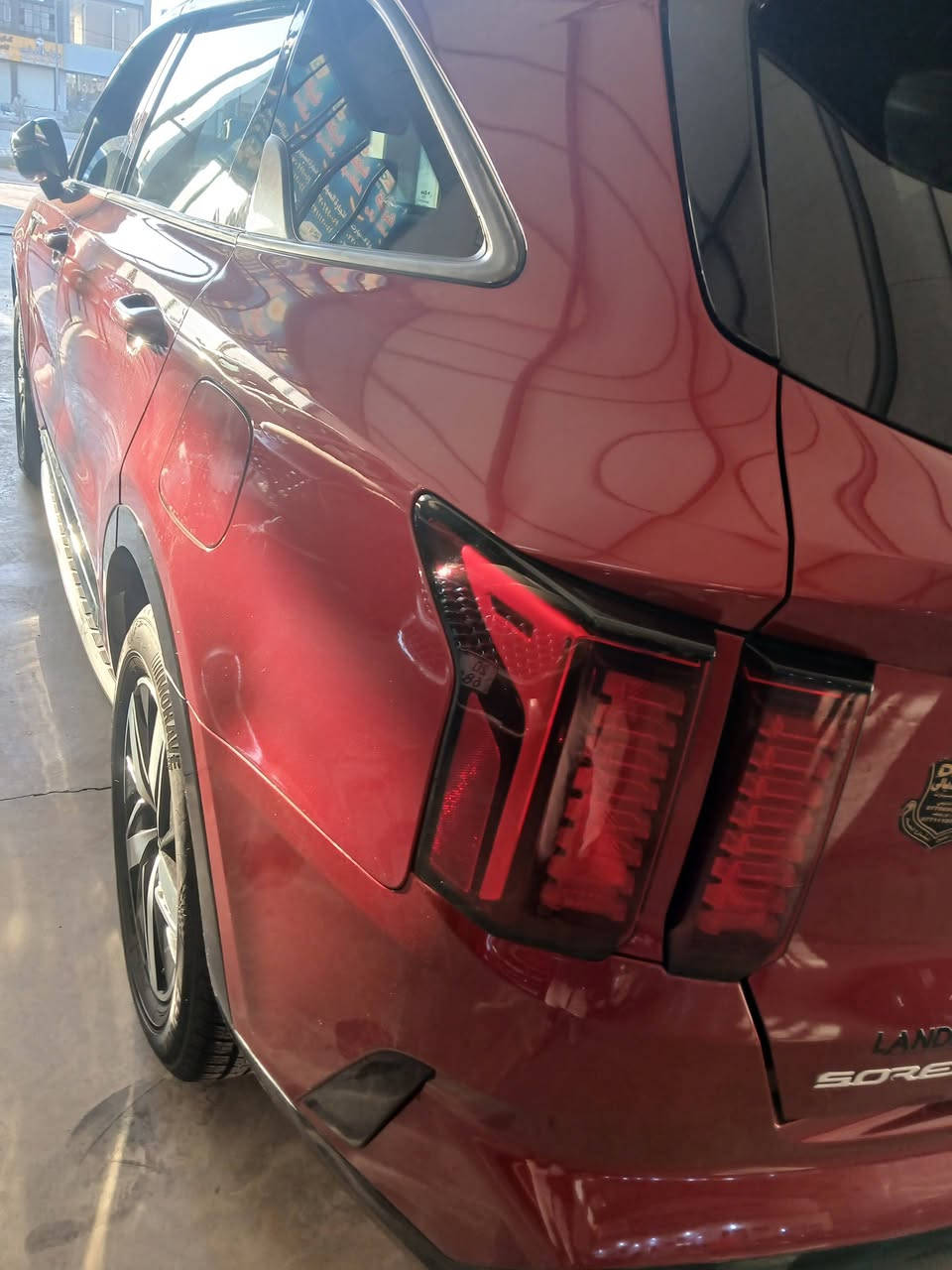 كيا سورنتو موديل2023
مواصفات S
بنروما 
مقاعد تدفئة 
بصمه 
7راكب
ماشية 67 الف
رقم ديالى 
للاستفسار الاتصال على الرقم 
***********
