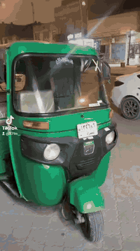 السلام عليكم تكتك باجاج 22 داخلة على 23 مضلع كفالةة مكينه جسد بي ضربة بلغد راجعة بارد ماتبين تخم تاير جبلي كهربائيات كاملة السعر 8ونص وبيها مجال قليل الرقم *********** .
