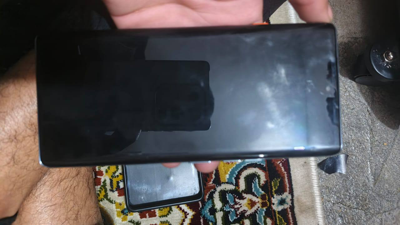 تكنو كمون 40برو G5
سلام عليكم موبايل للبيع الذاكره 256 /12 
90 فريم استعمال اقل من شهر سعر 250الف او بيه مجال الاستفسار ***********
