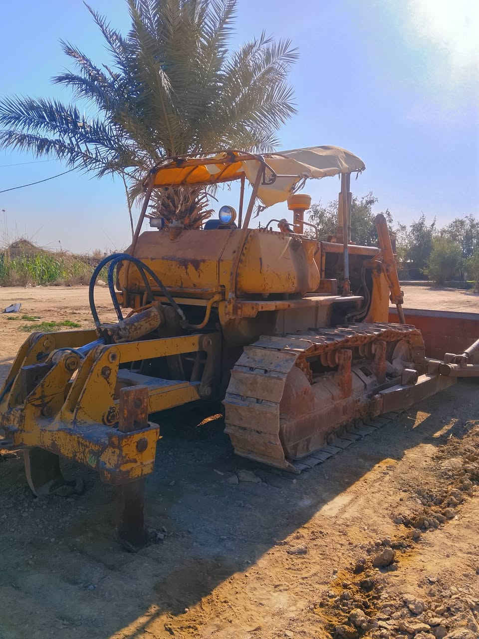#السلام عليكم
للبيع بلدوزر موديل ٨٦ حجم ٦٠كير محرك مكفول 
المكان بغداد النهروان 
الاستفسار رقم 
‏‪0780 472 3500‬‏
