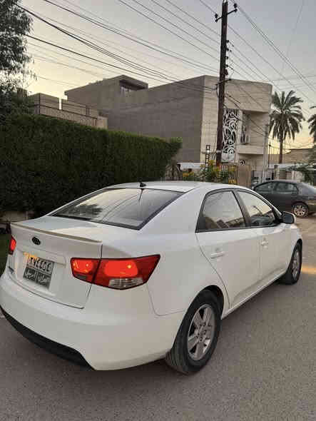 السلام عليكم
كيا سيراتو 2013 خليجي رقم اربيل تريد تحويل او وكاله 
سيارة ماشيه 150 وعلى فحص شرط تراي زيرو 
كير محرك مكفولات / الكشر واضح بالسونار  بدون قطره دواخل بجم شركة  سيارة لا شخوط ولا رصعات مكاني بغداد العامرية السعر 102$ وبيها مجال بسيط *********** محمد
