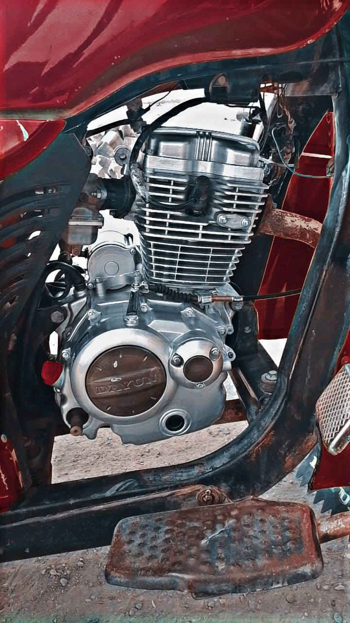 سلام عليكم ستوته للبيع مديل 2021 اوراق اصولي مكينه جديدة كهربايات كله شغالة مكان الرفاعي الستفسار علا الرقم *********** سعر 1600 مكلف بلنشر
