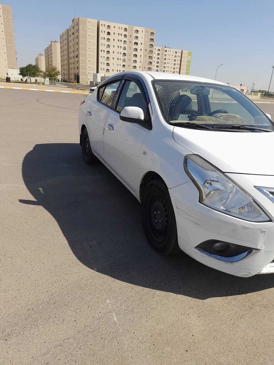 نيسان سني هندي بليته زركه 

رقم بغداد انكليزي

موديل ٢٠٢١

ماشية ٨٢ كم

مكفولة 

بغداد .. مدينة بسماية

***********

السعر  ١١٥
