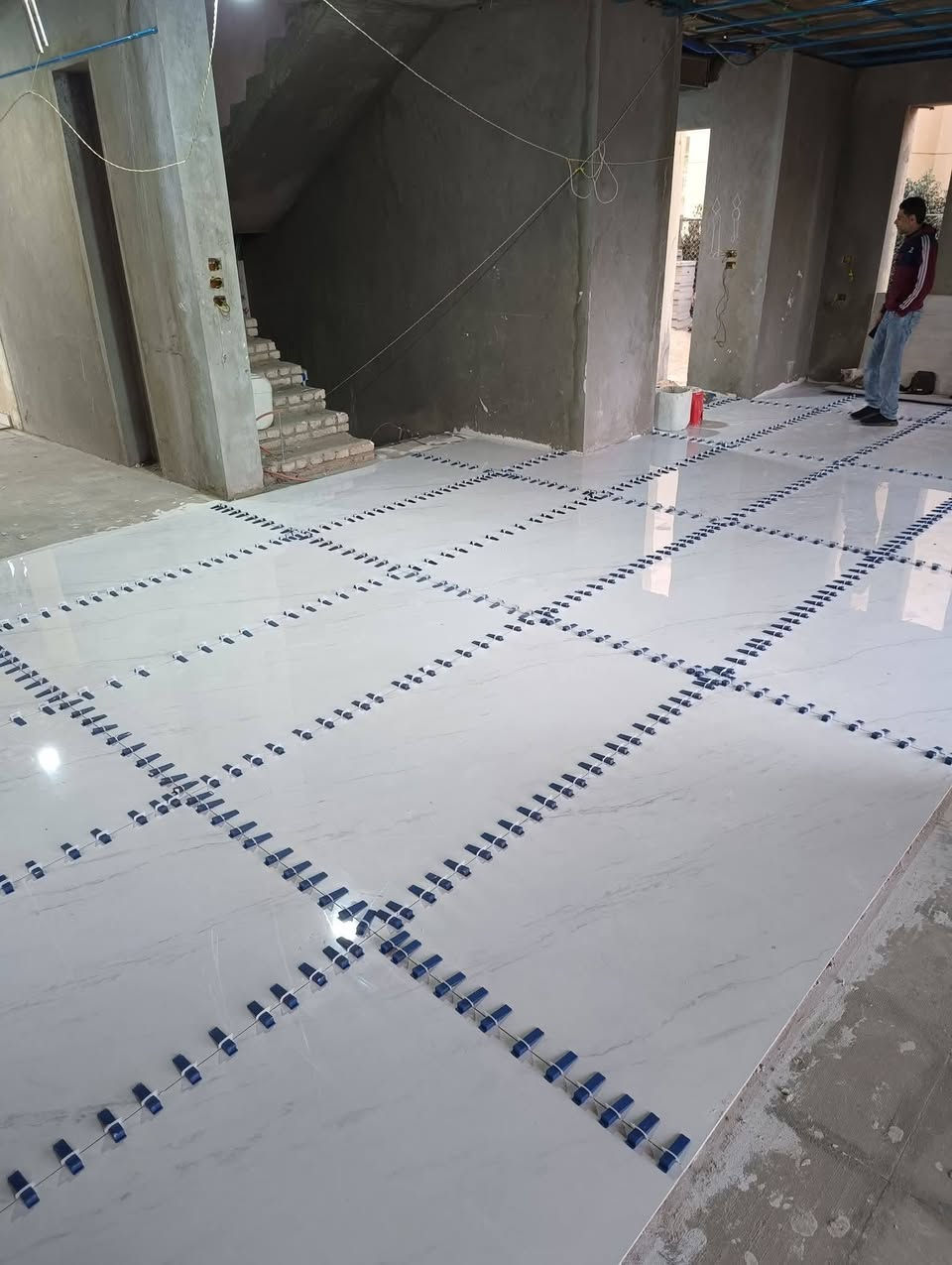 السلام عليكم خلف مصريه درجه اولى سيراميك*********** واتس
