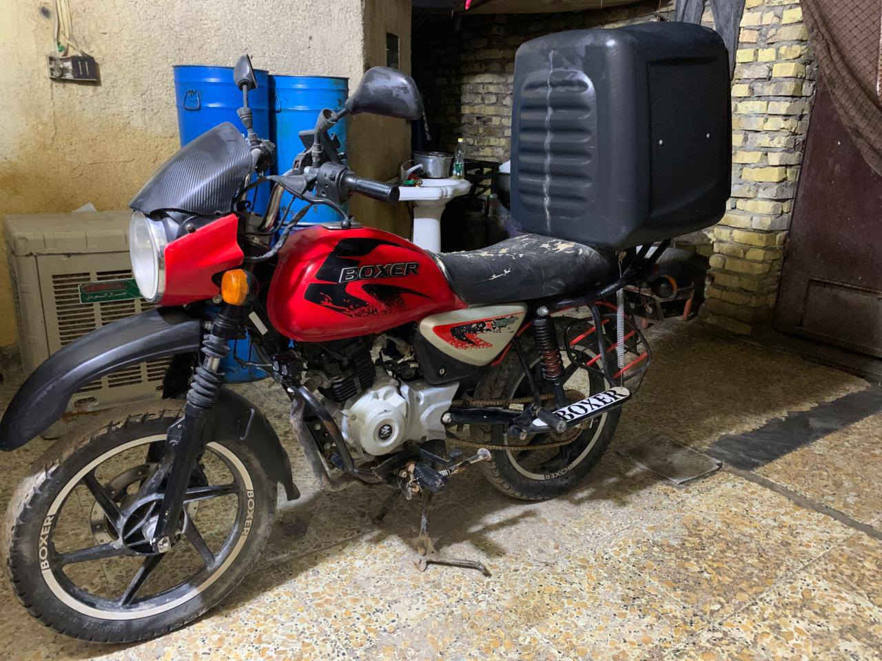 السلام عليكم بوكسر للبيع موديل 2022شهر ال5تجفيت جديد مال شركة نكرة سلفة بكل وقت مكان بغداد الشعلة رايدهة اب900وبيهة مجال وهذة رقمي ***********
