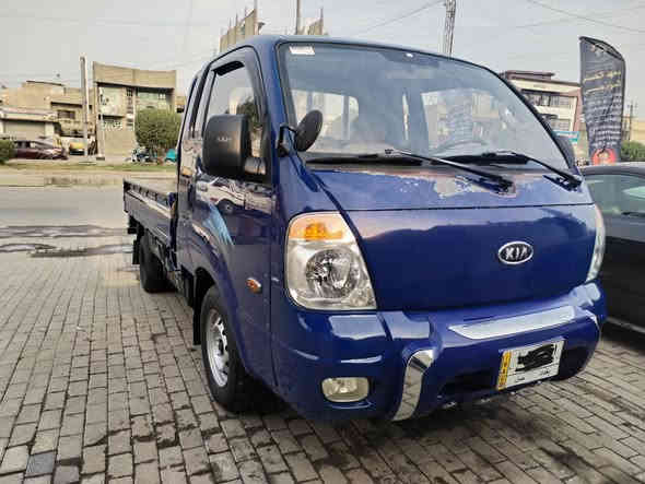 السلام عليكم 
للبيع كيا. مديل. 2008رقم بغداد  الماني مشروع وطني .  محرك 3000 جديد.  مكفوله من ضربه وكص.  صبغ مكانات.فقط. تخم. تاير.كير اكسن حداده.  كله نظيف .      تحويل مباشر.  مكاني بغداد. السعر.88 ورقه.  اتصل وتدلل. *********** .  👍
