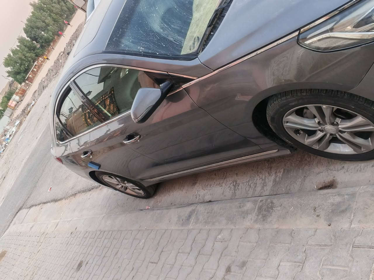 السلام عليكم سوناتا لون فيلي فول مواصفات فتحه بصمه بصمه ابواب رادارات سبورت وارد امريكي سياره بها ثلاثه قطع فقط مكاني نجف سعر 127 وبيها مجال رقم***********
