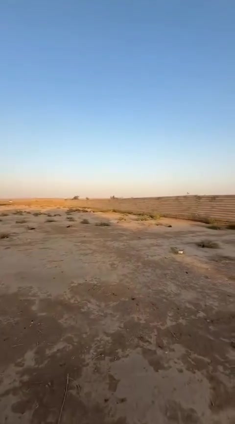 سلام عليكم 
ارض زراعي للبيع سند زراعي 
بصف مزراعت المرعيد 
المساحه دونم 
هاتف 📞 ‏‪0773 418 3493‬‏
